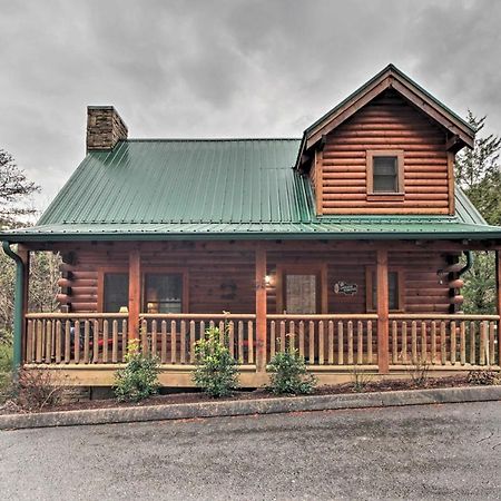 Cabin With Hot Tub About 2 Mi To Island In Pigeon Forge! Kültér fotó